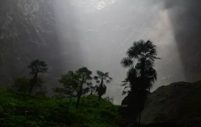 Lincroyable monde souterrain trouve en chine en 2015  - #21 