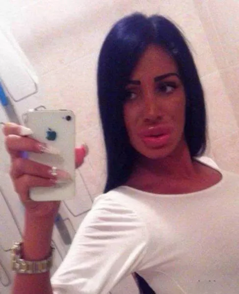 Les filles en plastique - #7 