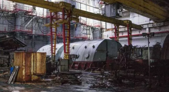 Attention nous somme a linterieur de la centrale nucleaire de tchernobyl - #12 