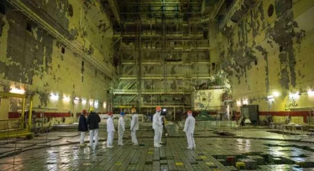 Attention nous somme a linterieur de la centrale nucleaire de tchernobyl - #5 