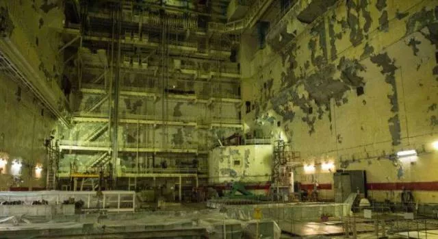 Attention nous somme a linterieur de la centrale nucleaire de tchernobyl - #8 