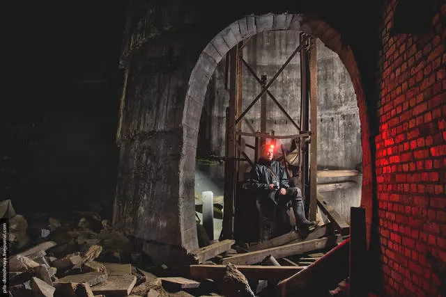 Rare pics from abandoned camp earthworm - #19 