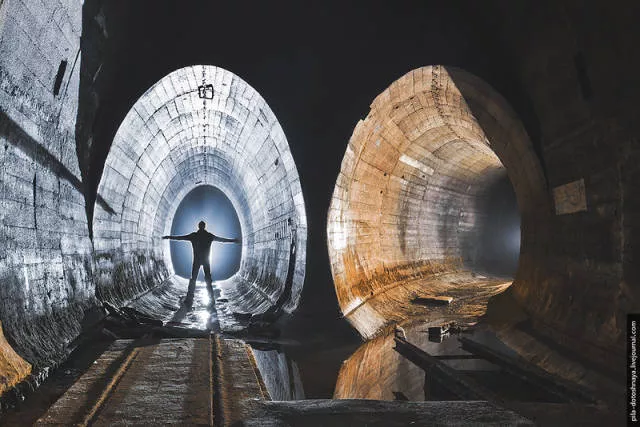 Photos rares du camp abandonne earthworm - #20 
