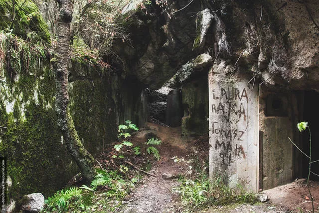 Rare pics from abandoned camp earthworm - #28 