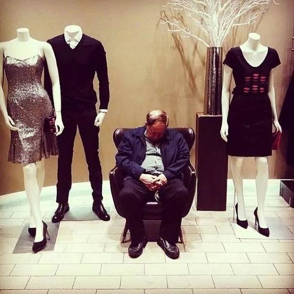 Entraines par leurs femmes a faire du shopping - #19 