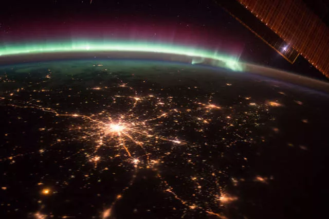The best photos of the space taken by astronaut scott kelly - #38 