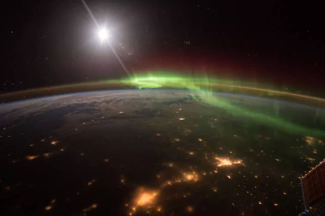 The best photos of the space taken by astronaut scott kelly - #40 