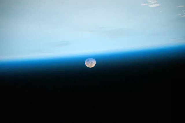 The best photos of the space taken by astronaut scott kelly - #42 