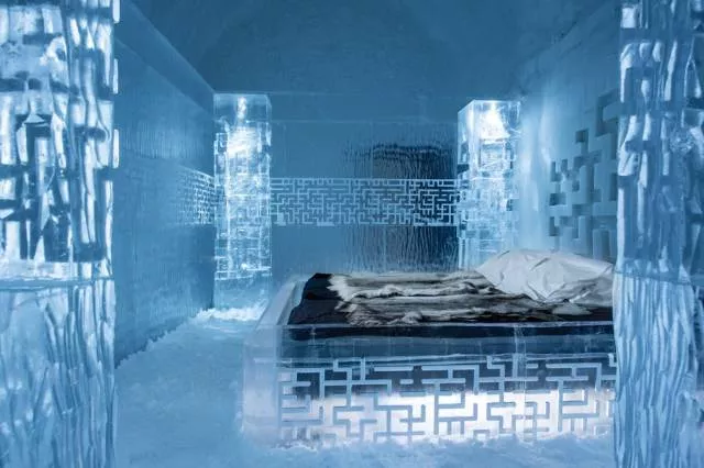 The ice hotel - #9 