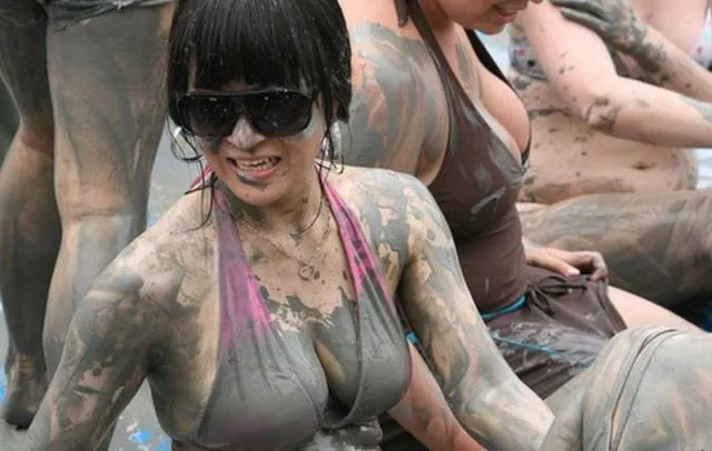 The most bizzard korean festival in the world - #10 