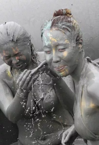 The most bizzard korean festival in the world - #3 