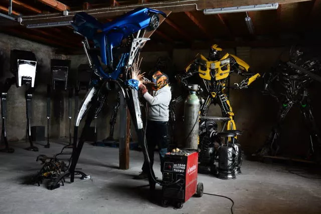 Handmade realistic robots