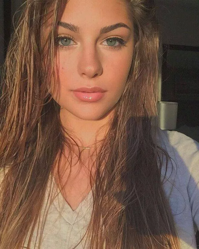 Beautiful girls around the world - #17 