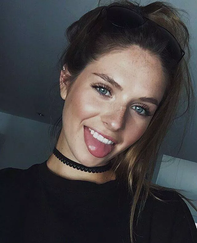 Beautiful girls around the world - #23 