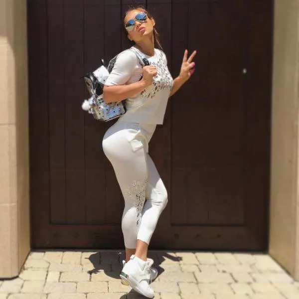 Yoga pants they make sexy always - #8 