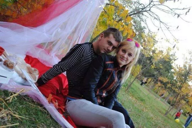 Look twice pictures