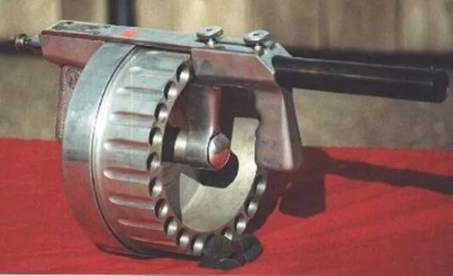 The weirdest guns in the world The weirdest guns in the world