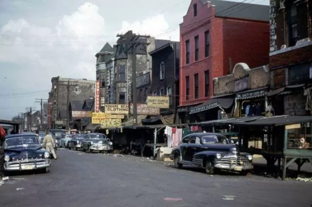 America in the 50s - #32 