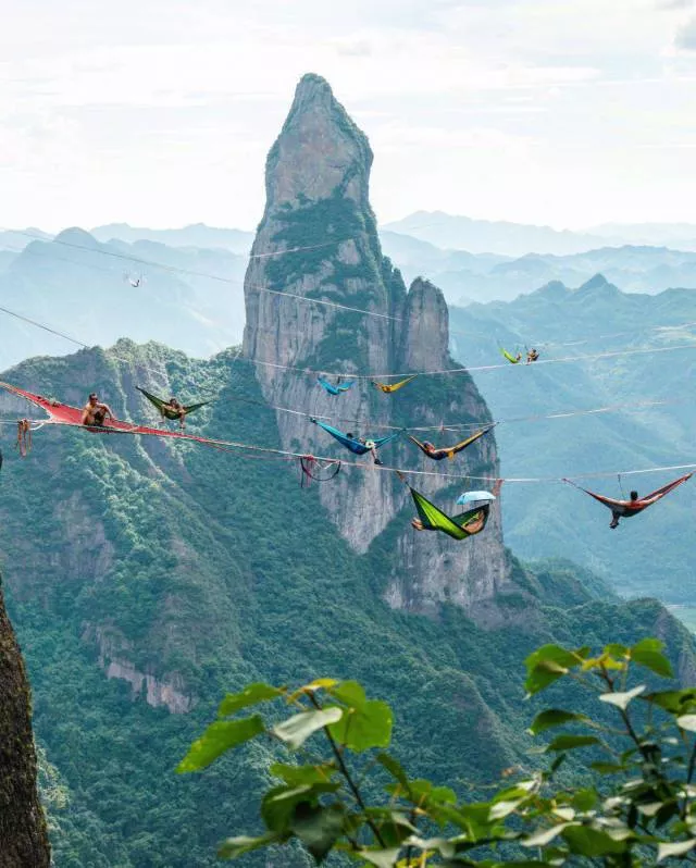 An impressive collection of photos to start your week - #13 