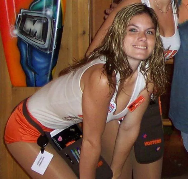 Hooters girls - #34 