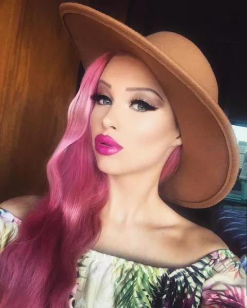 The human barbie - #14 