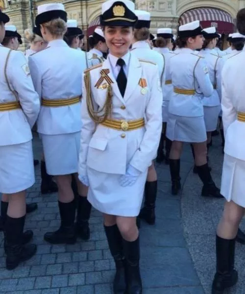 Agent de police russes tres belles - #2 