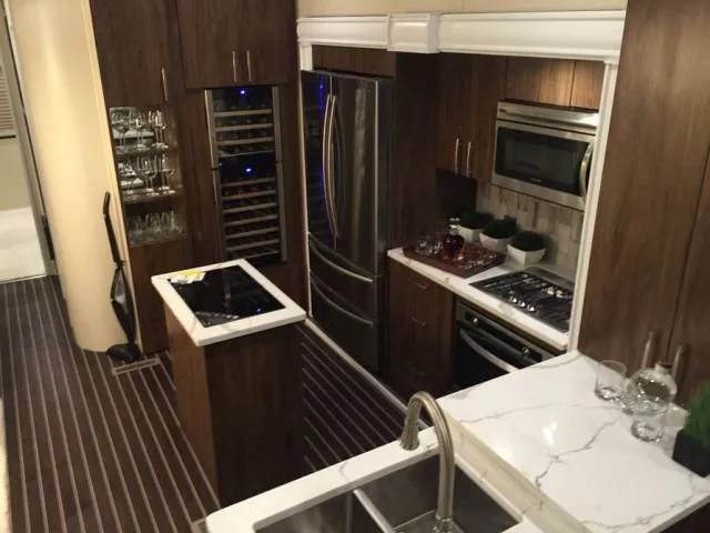 Luxury mobile homes with modern designs - #14 