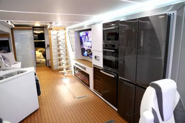Luxury mobile homes with modern designs - #8 