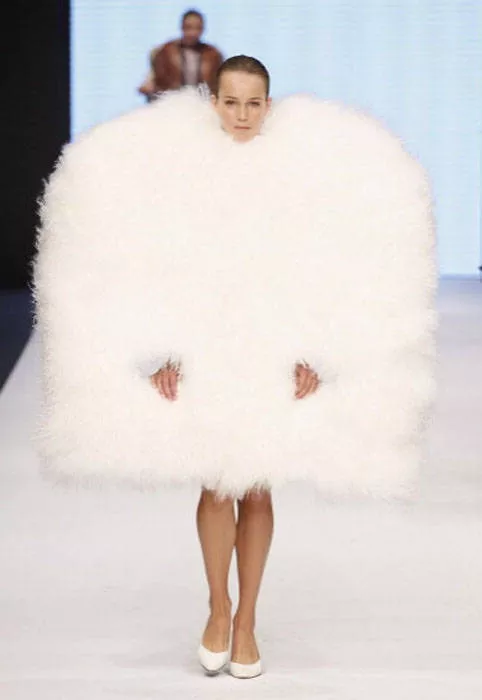 Createurs de mode aux idees les plus folles - #20 