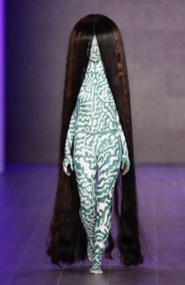 Createurs de mode aux idees les plus folles - #24 