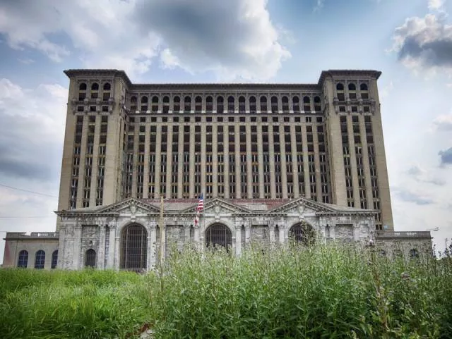 Mysterious abandoned places - #18 