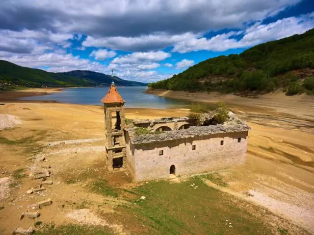 Mysterious abandoned places - #26 