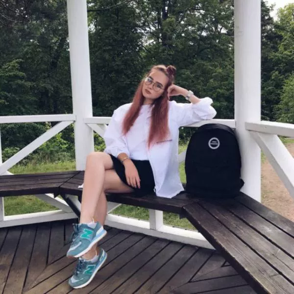 Jupes courtes et belles jambes - #22 