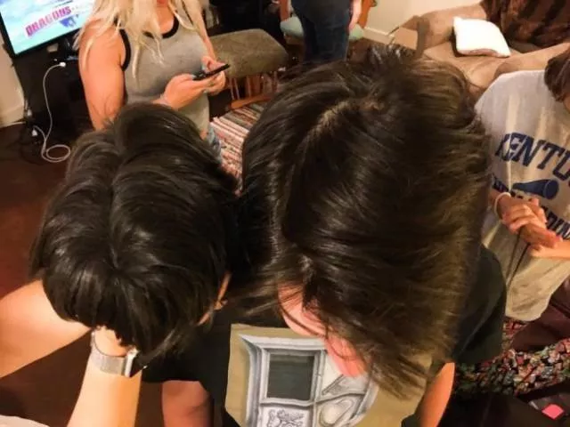 Optical illusions that require focus - #3 