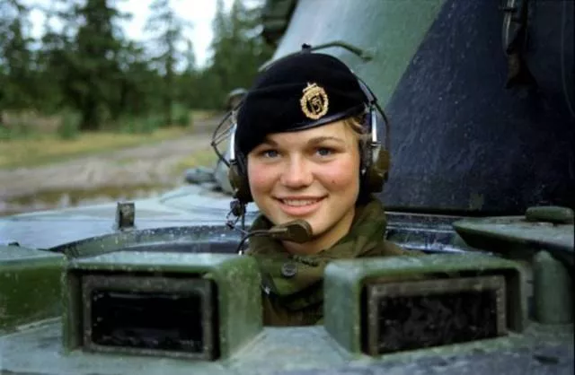Killer look of the military girls - #26 