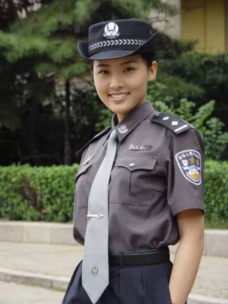 Regard tueur des filles militaires - #9 
