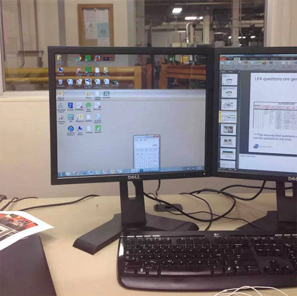 Desks organized in creative ways - #30 