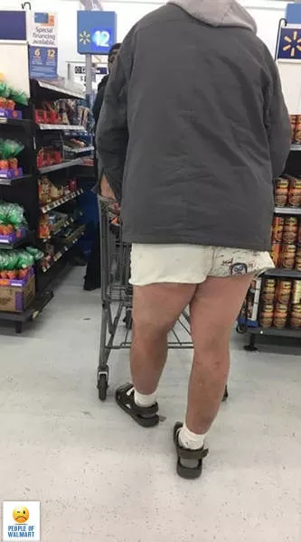 Things that only happen inside walmart - #14 