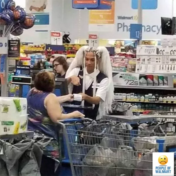 Things that only happen inside walmart - #27 