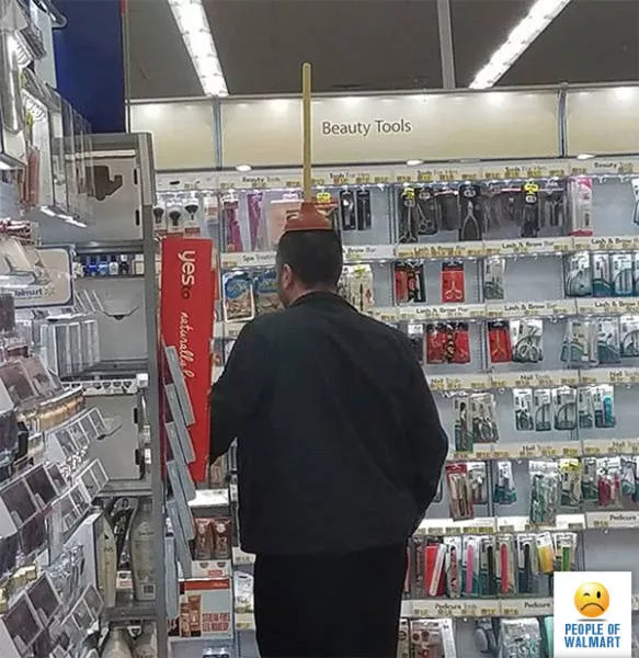 Things that only happen inside walmart - #7 
