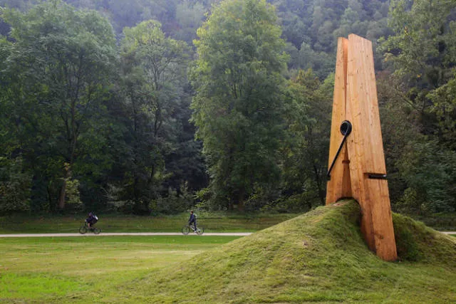 We feel dwarfs looking at these pictures - #20 
