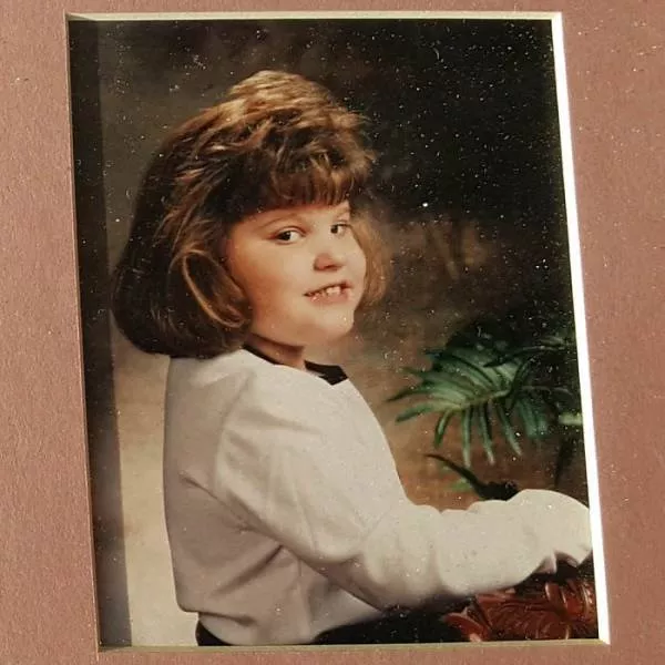 Our childhood photos that are embarrassing