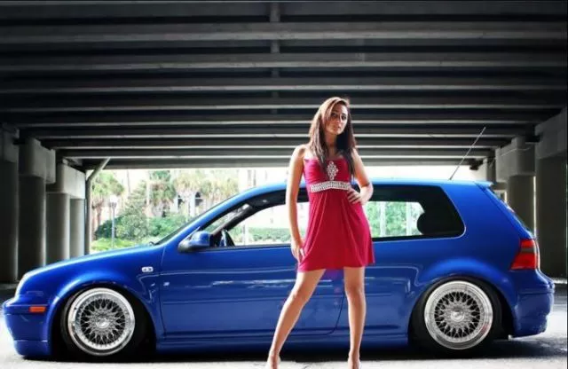 Hot girls hot cars