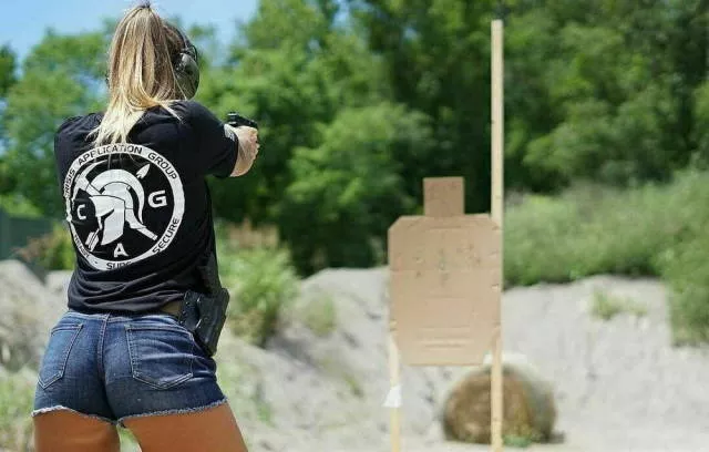 Hot weapon hot ladies - #13 