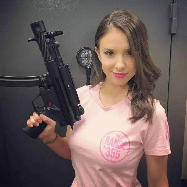 Hot weapon hot ladies - #14 