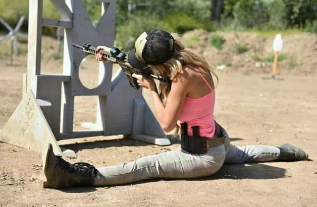 Hot weapon hot ladies - #24 