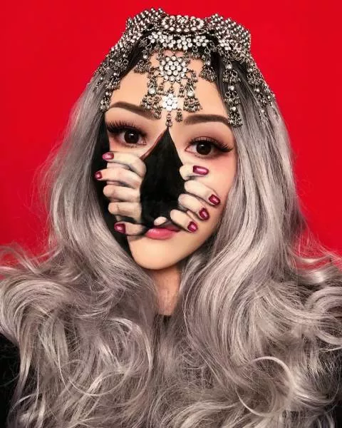 The illusion thanks to makeup - #22 