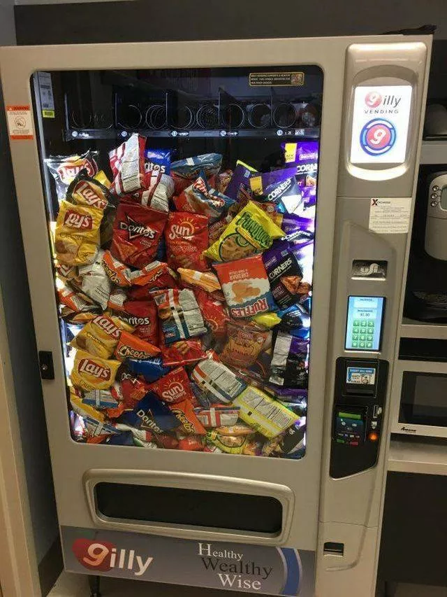 The hidden daily life of vending machines - #12 