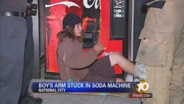 The hidden daily life of vending machines - #18 