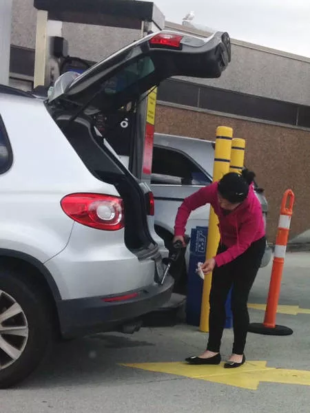 The true definition of a ridiculous person - #30 